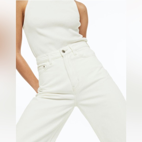 H&M Wide Ultra High Jeans - Picture 3 of 8